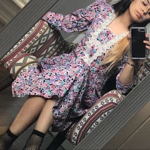 Lovely Vintage Prairie Dress